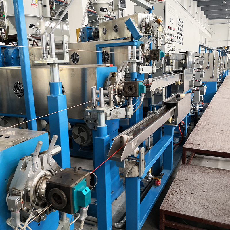 Máy đùn cáp hiệu suất cao PE PVC hoàn toàn tự động